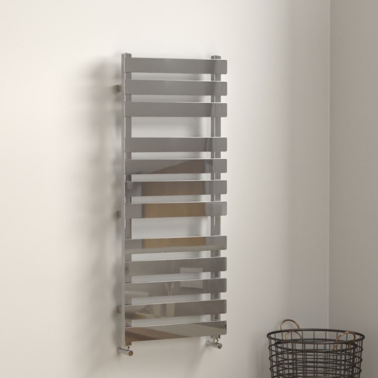 GRADE A1 - Perlo Chrome Heated Towel Rail - 1200 x 500mm