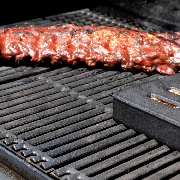 Char-Broil Cast Iron Smoker Box