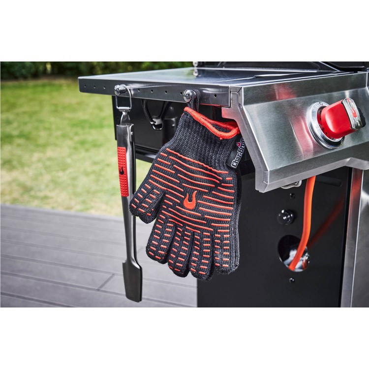 Refurbished Char-Broil Advantage PRO S 3 - 3 Burner Gas BBQ Grill with Side Burner - Silver