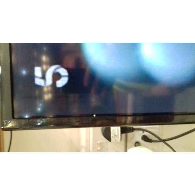 Refurbished LG 60" 4K Ultra HD with HDR LED Freeview Play Smart TV without Stand