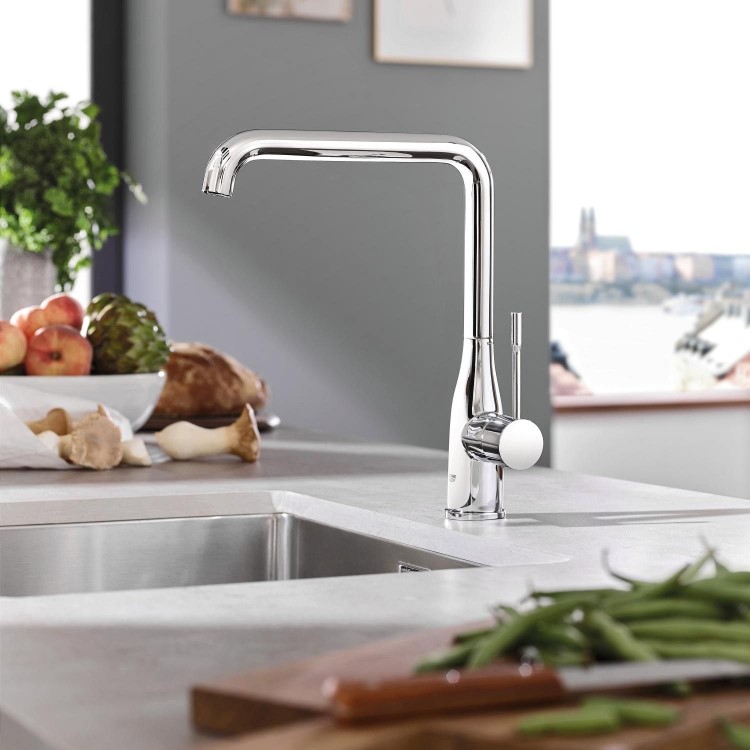 Grohe Essence Single Lever Kitchen Mixer Tap - Chrome