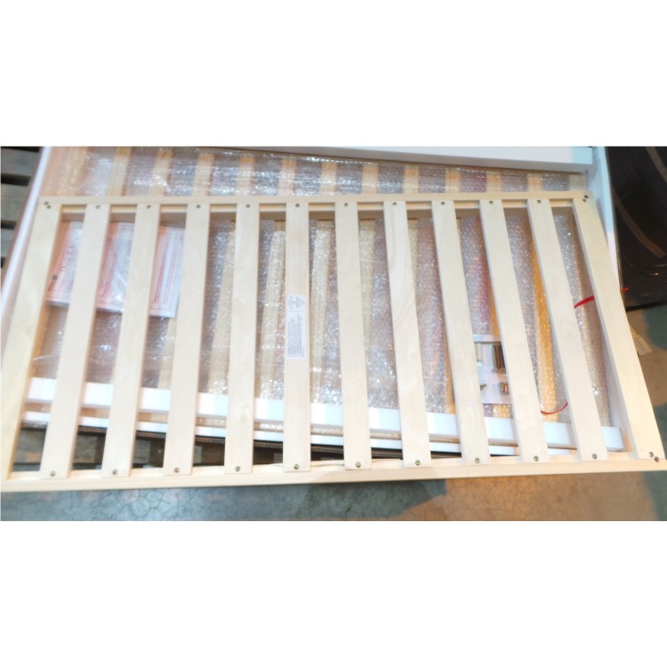 GRADE A2 - Oscar & Ivy Cot in Natural Pine