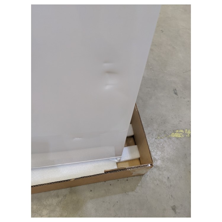 Refurbished Baumatic BRCIS3180E/N Integrated 243 Litre 70/30 Fridge Freezer White