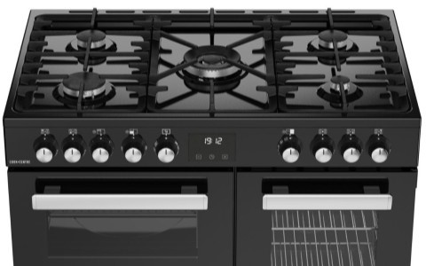 5 Burner gas hob including a powerful 4KW wok burner.