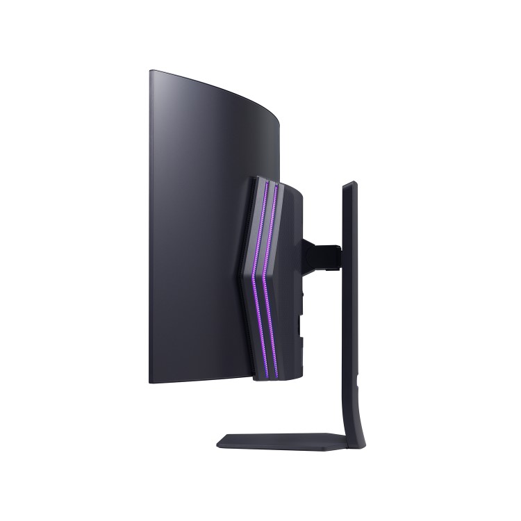 LG UltraGear 45" OLED QHD 240Hz 0.03ms Curved Gaming Monitor