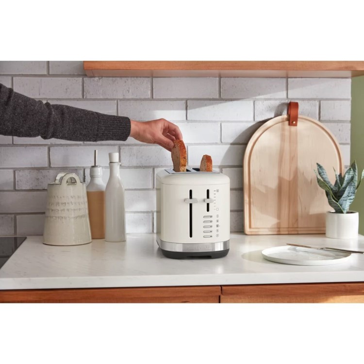 KitchenAid 2 Slice Toaster - Porcelain White