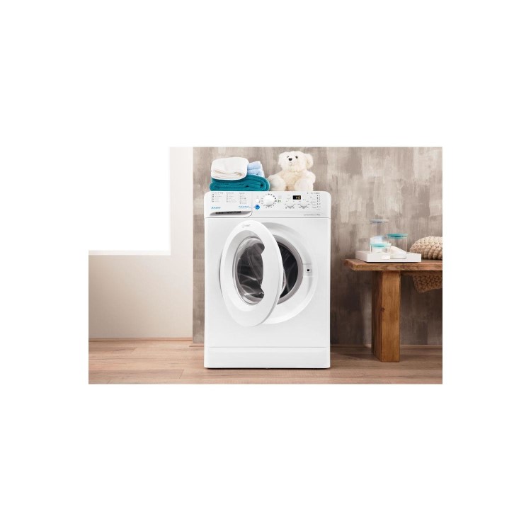 Refurbished Indesit BWE71452WUKN Freestanding 7KG 1400 Spin Washing Machine White