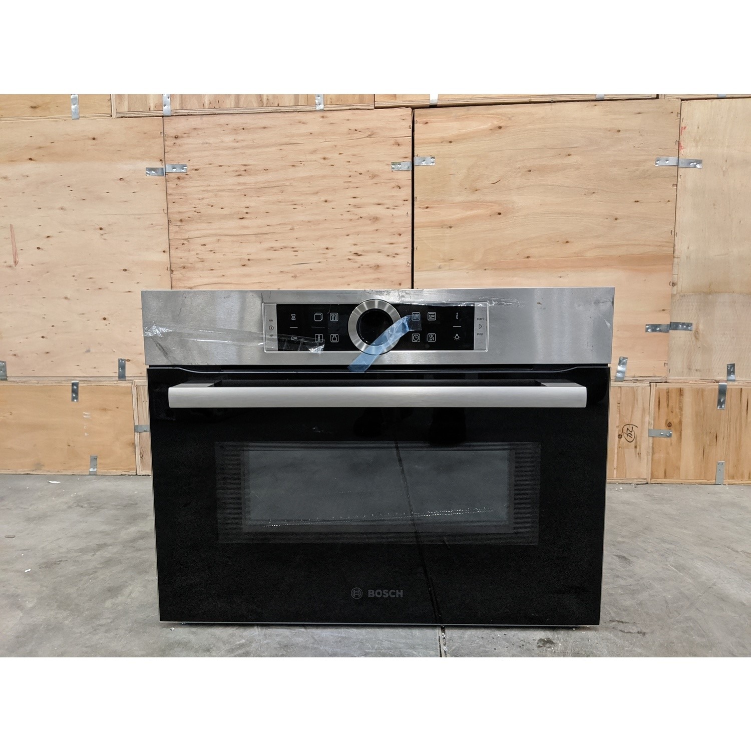 Refurbished Bosch Serie 8 CMG633BS1B Built In 45L 1000W Combination