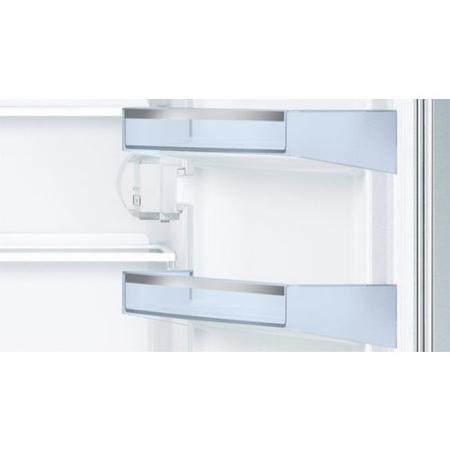 Refurbished Bosch Serie 2 KIV38X22GB Integrated 277 Litre 70/30 Fridge Freezer White