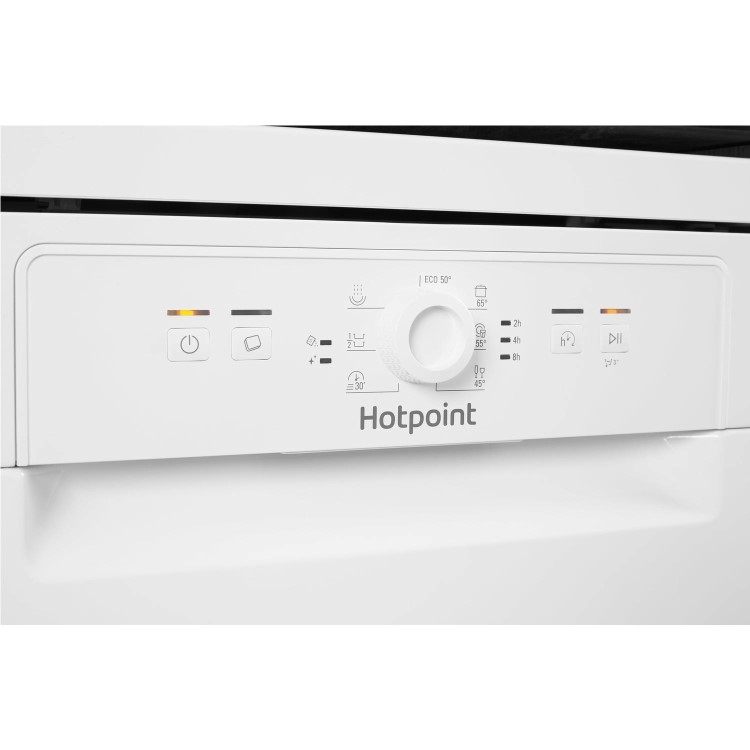 HOTPOINT HSFE1B19 Slimline 10 Place Freestanding Dishwasher - White