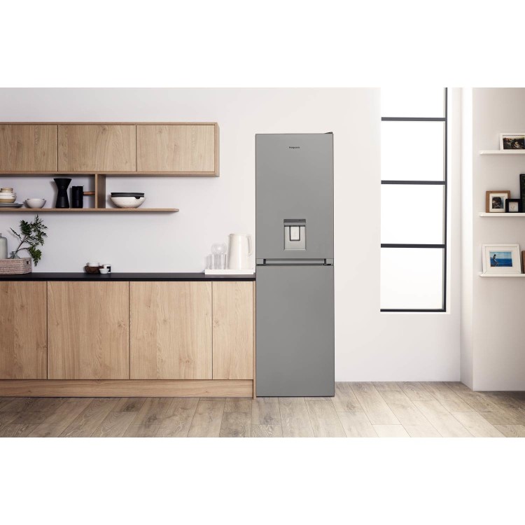 Hotpoint HBNF55181SAQUA 261 Litre Freestanding Fridge Freezer 50/50 Split Frost Free 55cm Wide - Silver