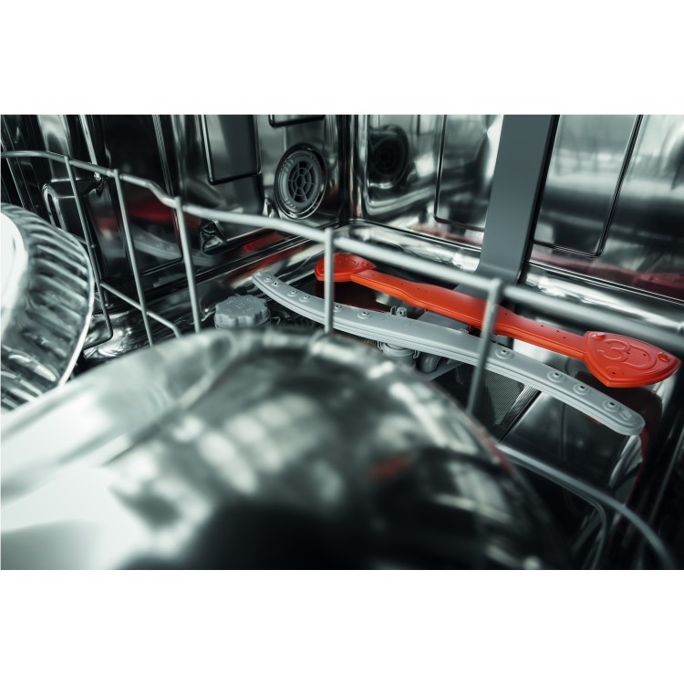 HOTPOINT HIO3C22WSC Super Efficient 14 Place Fully Integrated Dishwasher