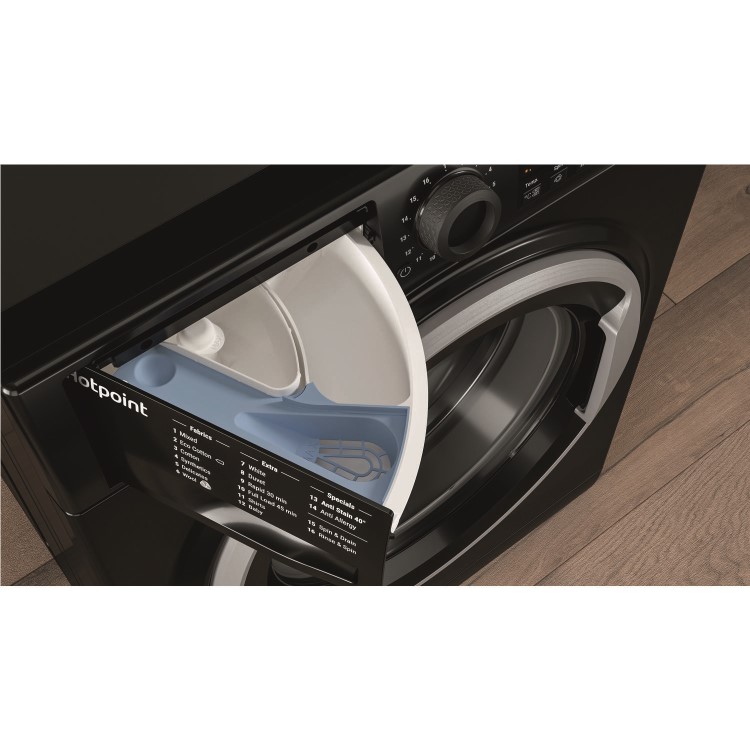 Hotpoint NSWM743UBS 7kg 1400rpm Freestanding Washing Machine - Black