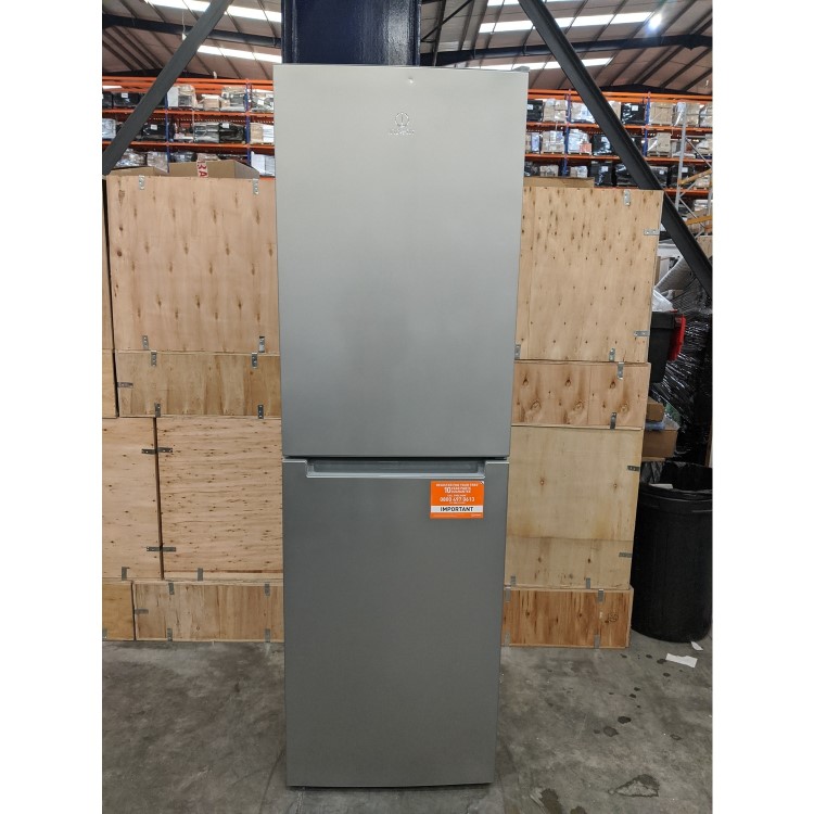 Refurbished Indesit LD85F1S Freestanding 294 Litre 50/50 Frost Free Fridge Freezer