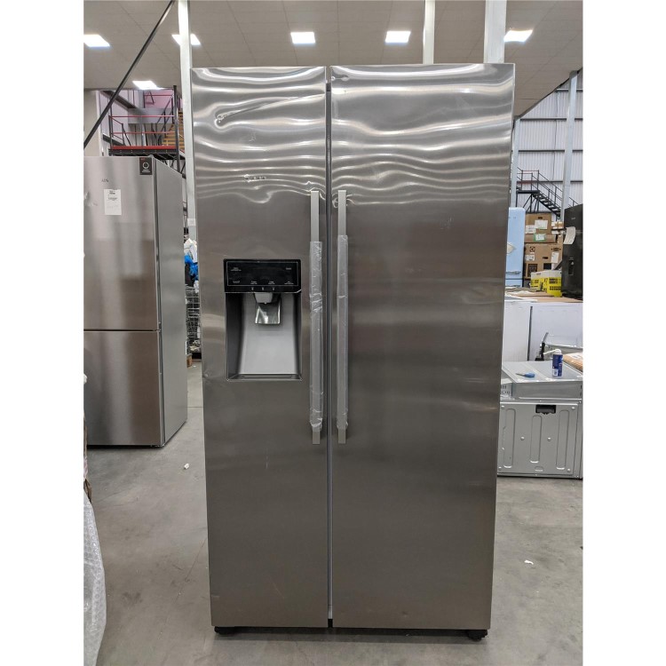 Refurbished Neff N70 KA3923IE0G 533 Litre American Fridge Freezer With Ice & Water Dispenser Anti-fingerprint Stainless Steel Doors
