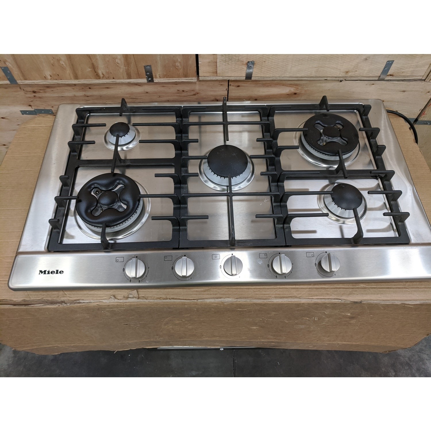 Refurbished Miele KM2054 90cm 5 Burner Gas Hob with Wok Burner