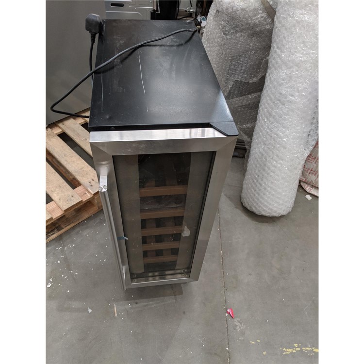 Refurbished CDA FWC304SS 20 Bottle Freestanding Under Counter Wine Cooler Single Zone 30cm Wide 82cm Tall - Stainless Steel