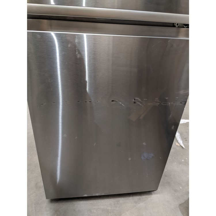 Refurbished Samsung RB36R8839SR Freestanding Fridge Freezer - Silver - 70/30