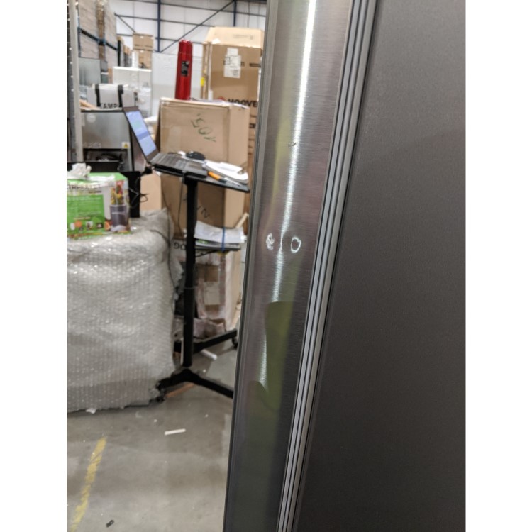 Refurbished Samsung RB36R8839SR Freestanding Fridge Freezer - Silver - 70/30