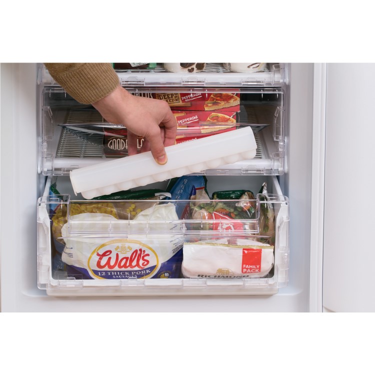 HOTPOINT HBD5515W 206 Litre Freestanding Fridge Freezer 60/40 Split 55cm Wide - White