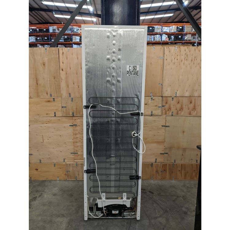 Refurbished Electra ECFF185W Freestanding 272 Litre 70/30 Frost Free Fridge Freezer 