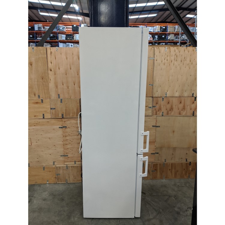 Refurbished Electra ECFF185W Freestanding 272 Litre 70/30 Frost Free Fridge Freezer 