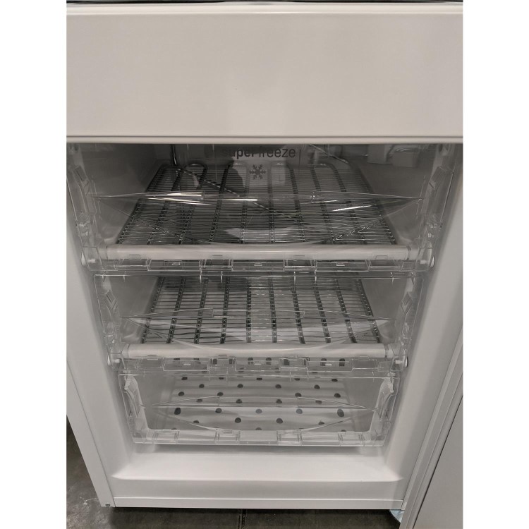 Refurbished HOTPOINT HBD5515W 206 Litre Freestanding Fridge Freezer 60/40 Split 55cm Wide - White