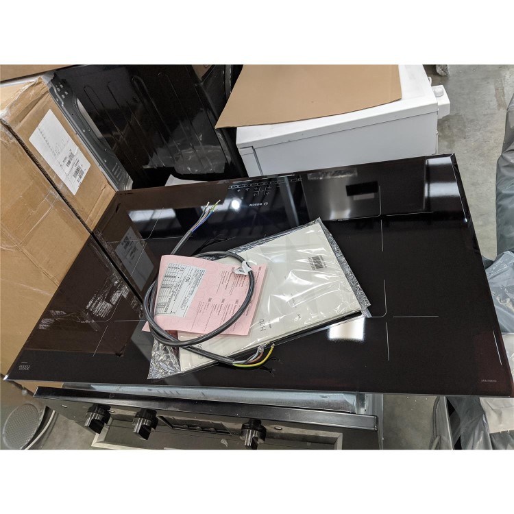 Refurbished Bosch PIV851FB1E Serie 6 802mm Five Zone Induction Hob With Three Bevelled Edges