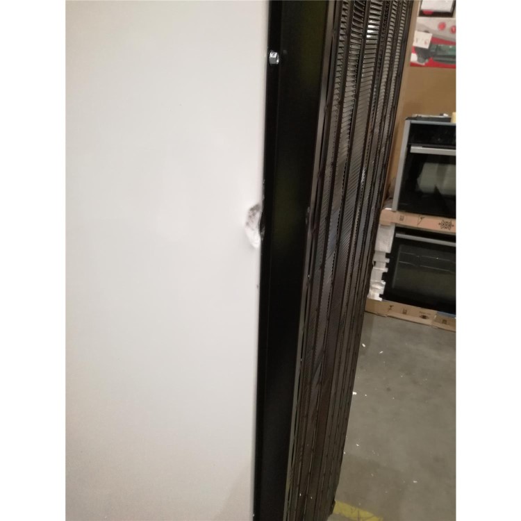 Refurbished Hotpoint UH6F1CW1 60cm Wide 167cm High Upright Freestanding Frost Free Freezer - Polar White