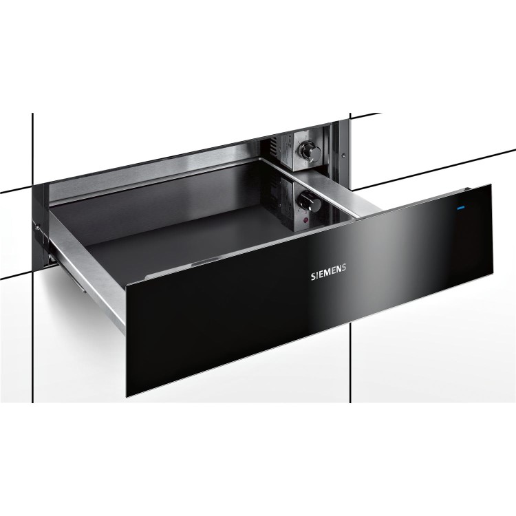 Refurbished Siemens iQ700 14cm High Warming Drawer Stainless Steel