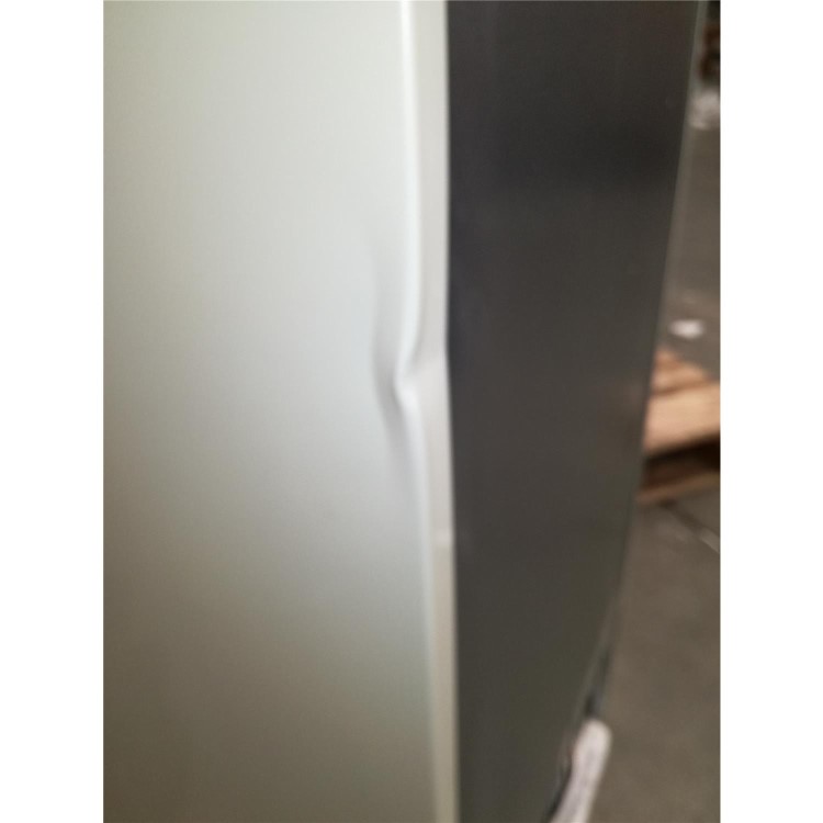 Refurbished Amica FDR2213C Freestanding 252 Litre 80/20 Fridge Freezer