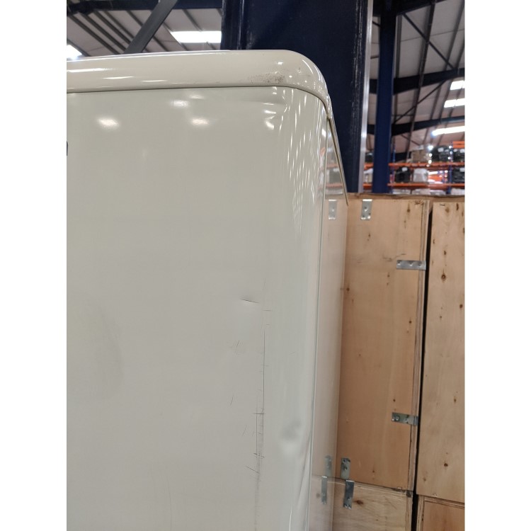 Refurbished Amica FKR29653C Retro Style 60/40 250L Freestanding Fridge Freezer - Cream