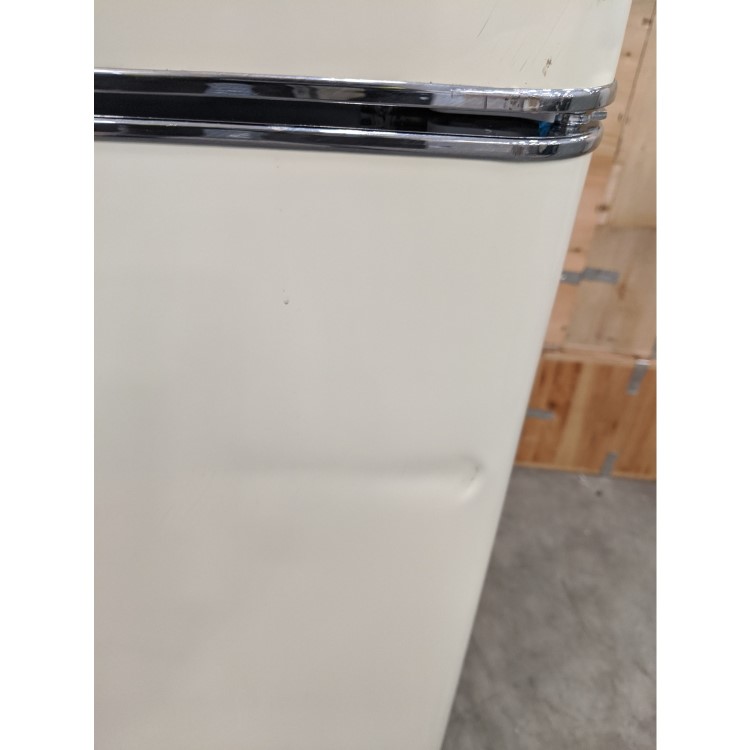 Refurbished Amica FKR29653C Retro Style 60/40 250L Freestanding Fridge Freezer - Cream
