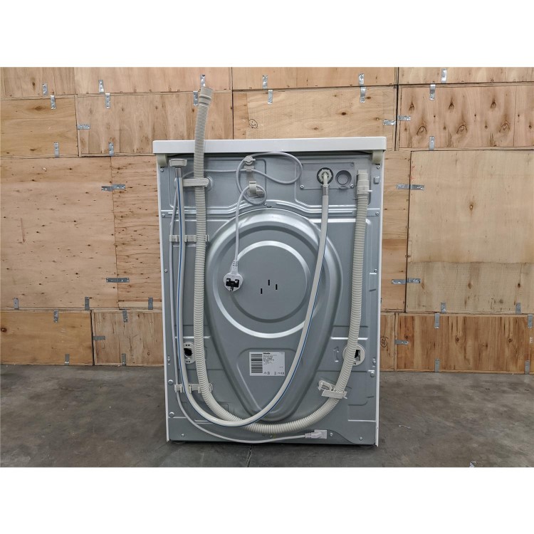 Refurbished Miele WSD123 Freestanding 8KG 1400 SpinWashing Machine
