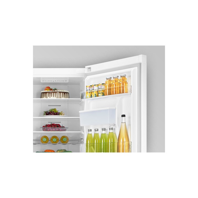 Refurbished Hisense RB381N4WW1 Freestanding 50/50 Frost Free Fridge Freezer With Non-Plumbed Water Dispenser - White