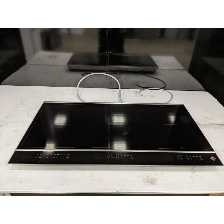 Refurbished De Dietrich DPI7969XS 90cm 6 Zone Induction Hob with 3 HoriZones