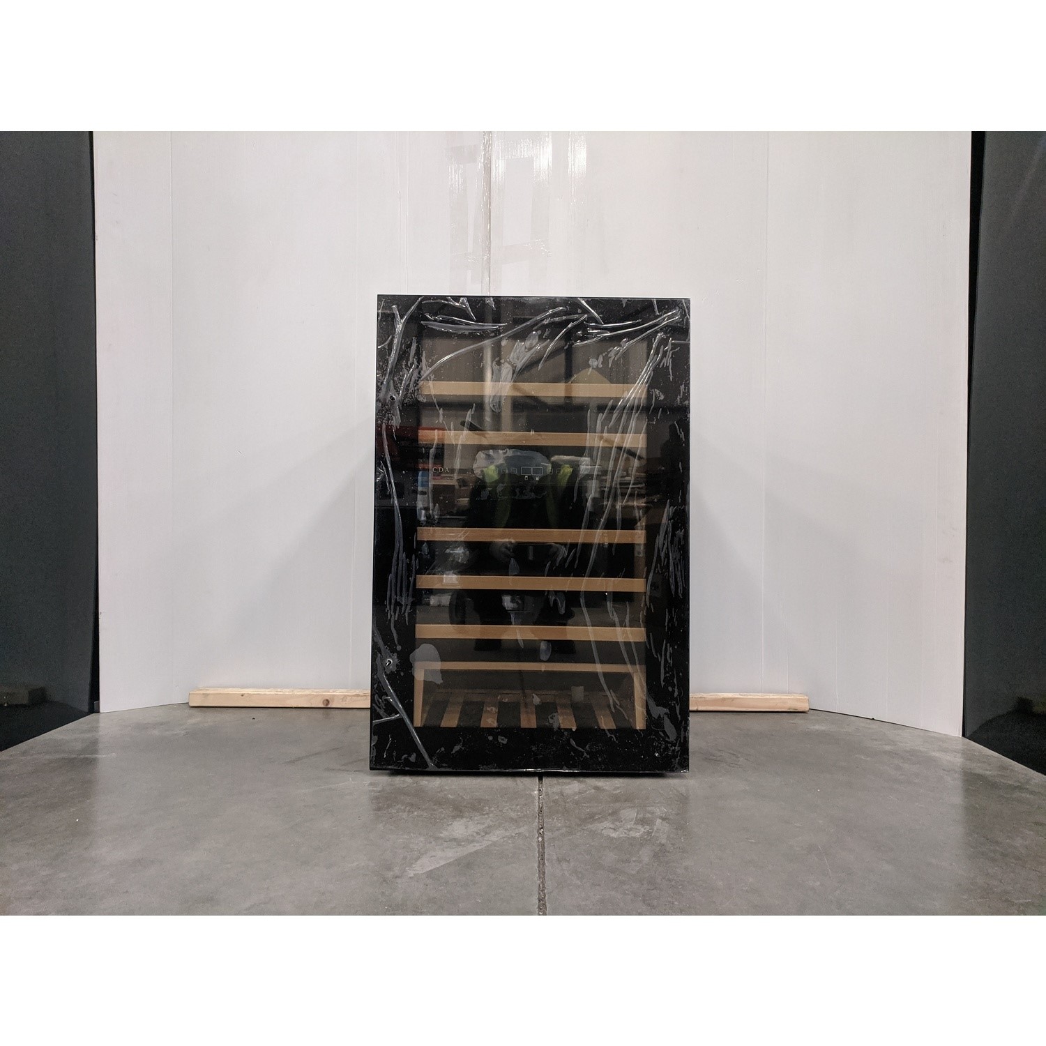 Refurbished CDA FWV902BL Integrated 55 Bottle Dual Zone Wine Cooler