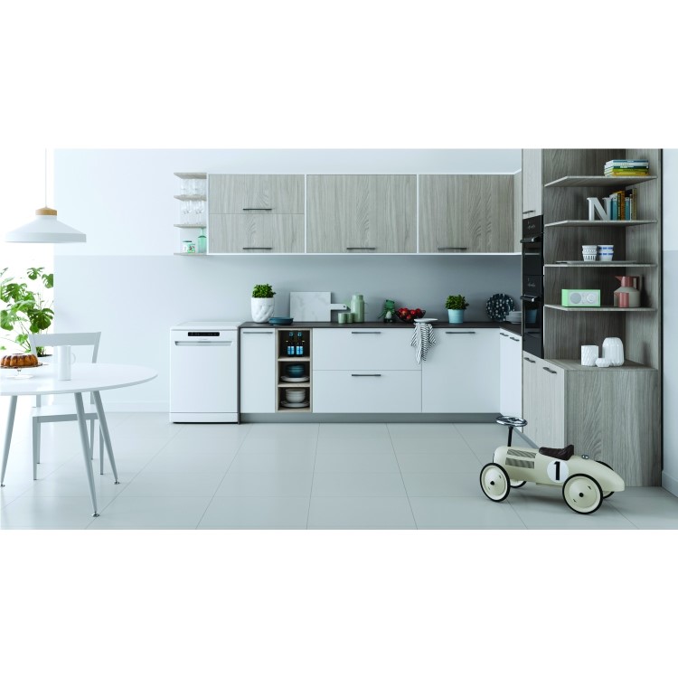 Indesit Fast&Clean 14 Place Settings Freestanding Dishwasher - White