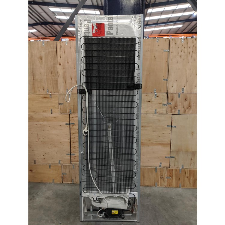 Refurbished Bosch Serie 2 KIV38X22GB 277 Litre Integrated Fridge Freezer 70/30 Split 177cm Tall 54cm Wide - White