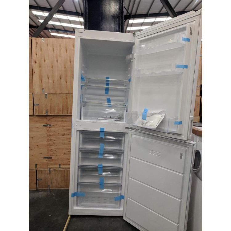 Refurbished Amica FK2623 251 Litre Freestanding Fridge Freezer 50/50 Split 55cm Wide - White