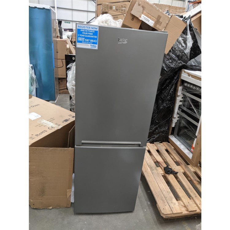 Refurbished Beko CFG3552S 50/50 Freestanding Fridge Freezer Silver