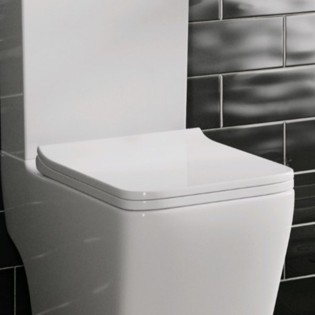 GRADE A1 - Voss Soft Close Toilet Seat