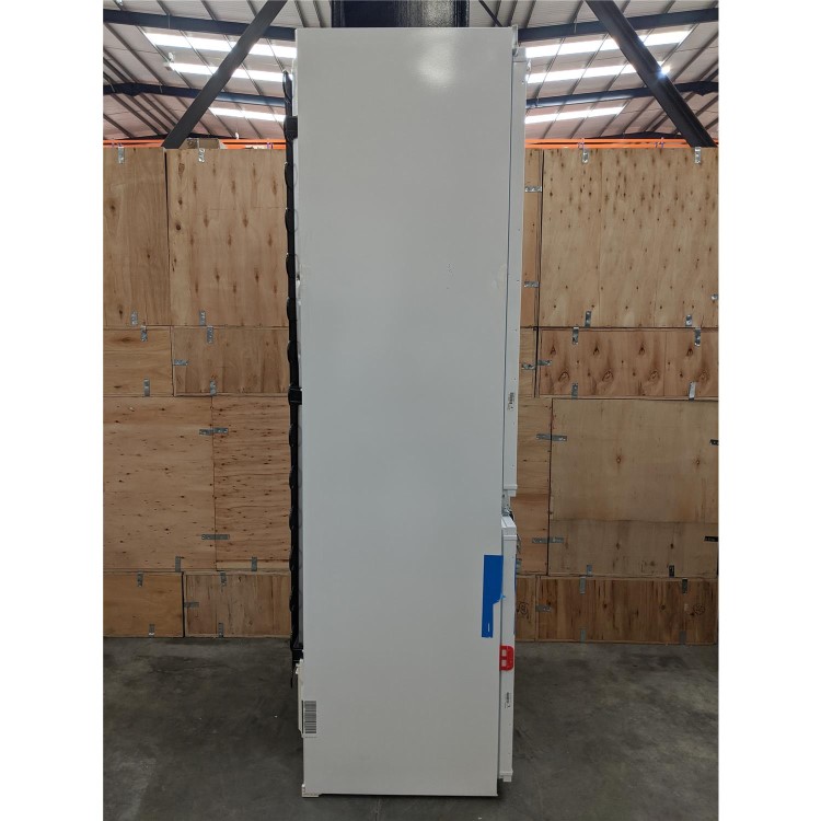 Refurbished Liebherr ICBN3324 Integrated 273 Litre 60/40 Frost Free Fridge Freezer