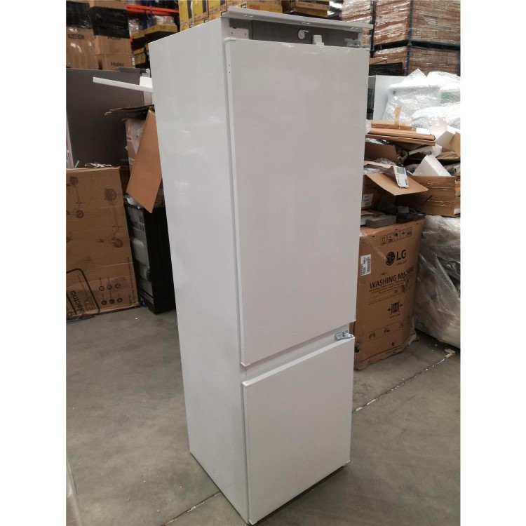 Refurbished Hisense MBC54260 Integrated 260 Litre 70/30 Low Frost Fridge Freezer