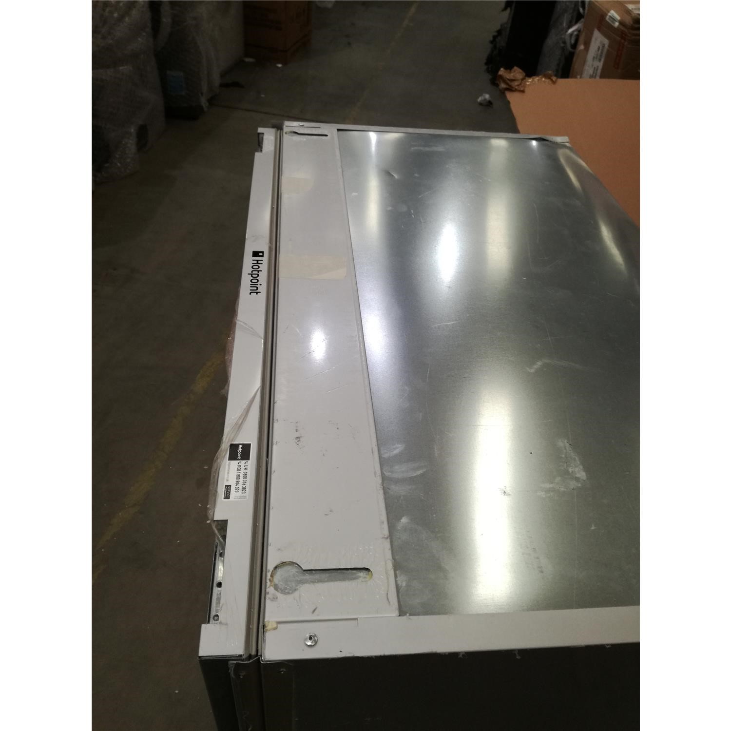 Hotpoint ncd191i 90cm integrated fridge with pull out drawers hotsell