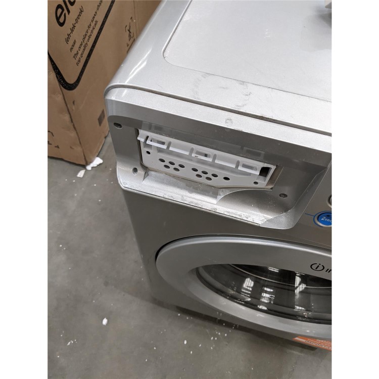 Refurbished Indesit BWA81483XSUK Freestanding 8KG 1400 SpinWashing Machine