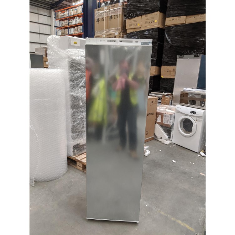 Refurbished Neff KI1812SF0G Integrated In-Column 319 Litre Larder Fridge
