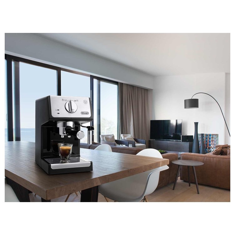 Delonghi ECP33.21 Traditional Barista Pump Espresso Coffee Machine