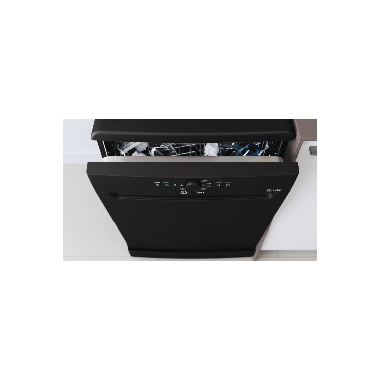 Refurbished Indesit DFE1B19BUK 13 Place Freestanding Dishwasher