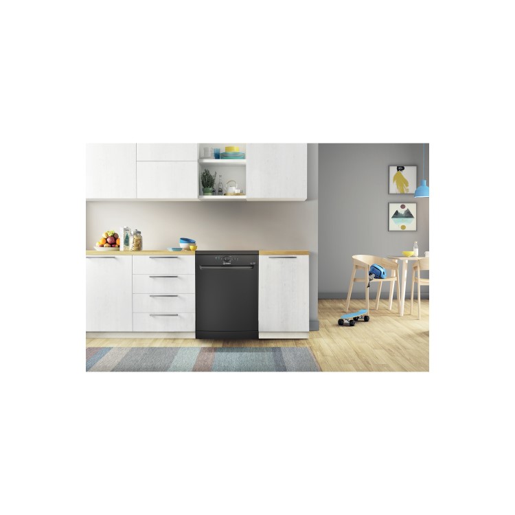 Refurbished Indesit DFE1B19BUK 13 Place Freestanding Dishwasher